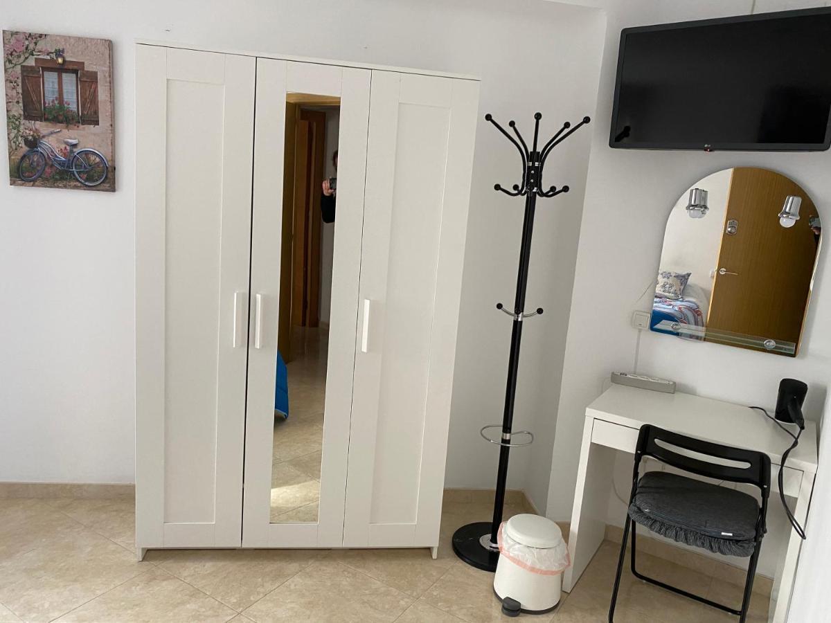 Malaga Centro Habitaciones Privada En Apartamento Compartidos Екстер'єр фото