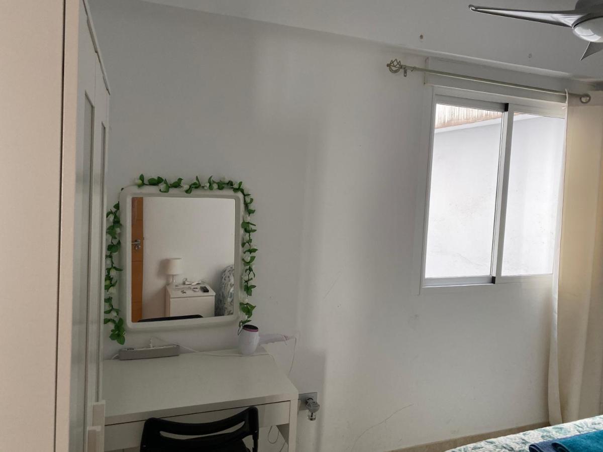 Malaga Centro Habitaciones Privada En Apartamento Compartidos Екстер'єр фото