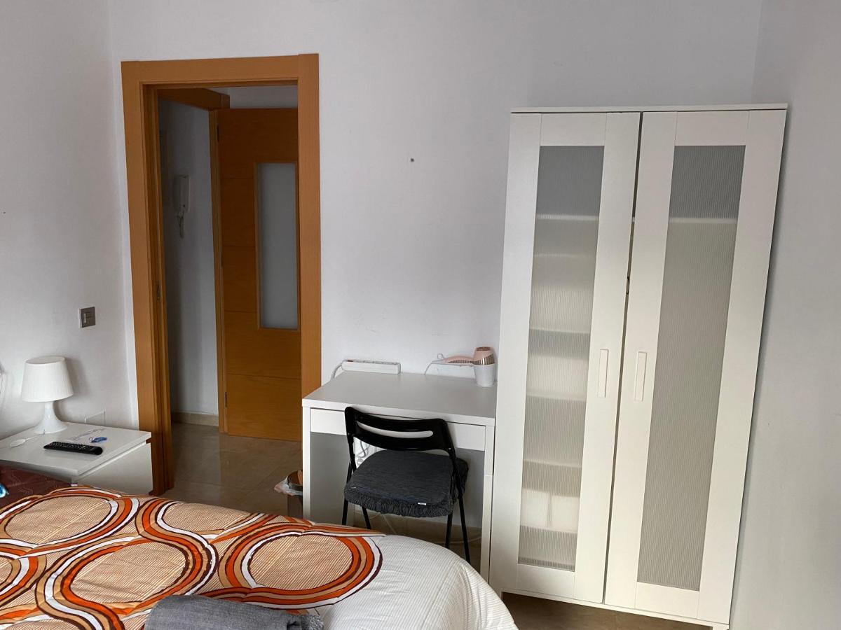 Malaga Centro Habitaciones Privada En Apartamento Compartidos Екстер'єр фото